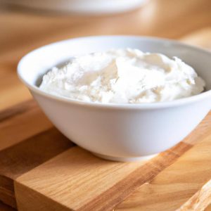 Jak wykorzystać ser z jogurtu greckiego w kuchni?