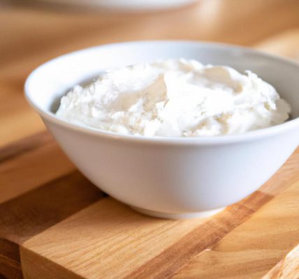 Jak wykorzystać ser z jogurtu greckiego w kuchni?