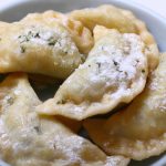 Przepyszne pierogi z serem – sprawdź nasz przepis!